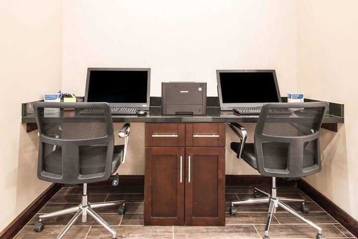 Business Center 49 of 56