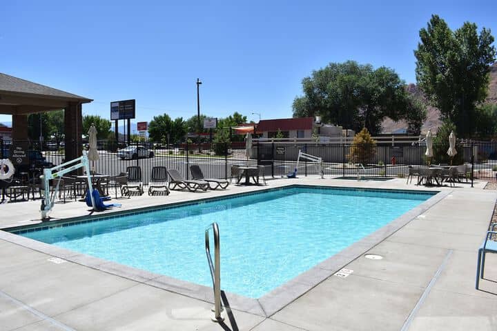 Pool 39 of 56
